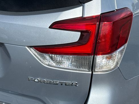 Used 2020 Subaru Forester Limited w/ Popular Package #3 AWD/4WD image 25