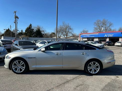 Used 2016 Jaguar XJ L Portfolio image 9