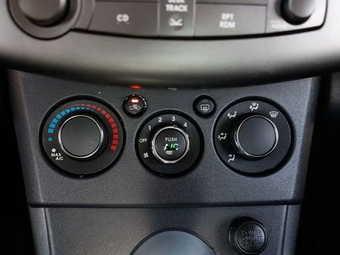 Used 2009 Mitsubishi Eclipse GS image 32