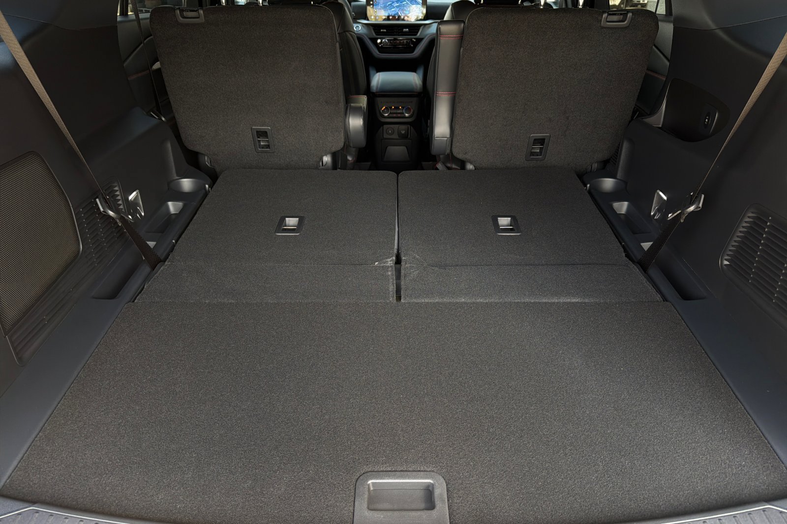 New 2027 Ford Explorer ST RWD image 16