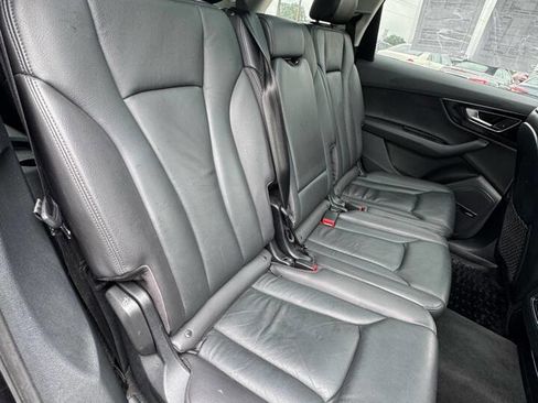 Used 2017 Audi Q7 3.0T Premium Plus w/ Premium Plus Package image 21
