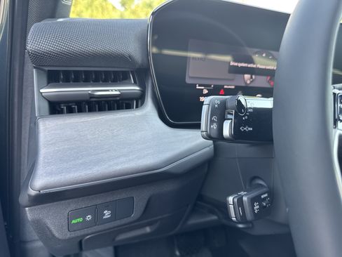 New 2026 Audi Q3 quattro 2.0T AWD/4WD image 29