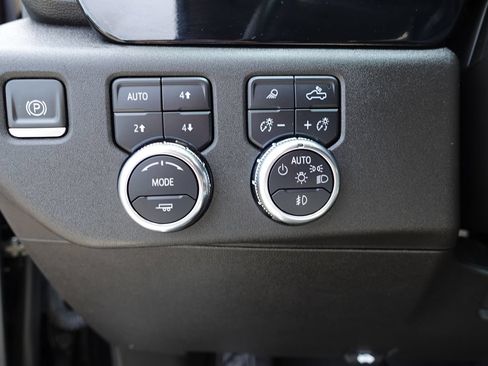 Used 2024 GMC Sierra 1500 Elevation w/ Elevation Premium Package AWD/4WD image 60