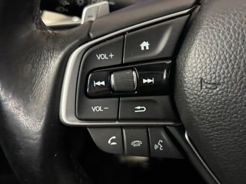 Used 2018 Honda Accord Sport image 20