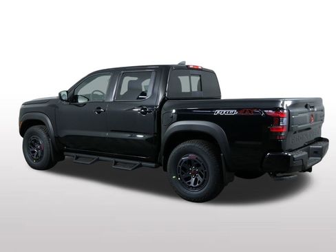 New 2026 Nissan Frontier PRO-4X w/ Tow Package AWD/4WD image 8