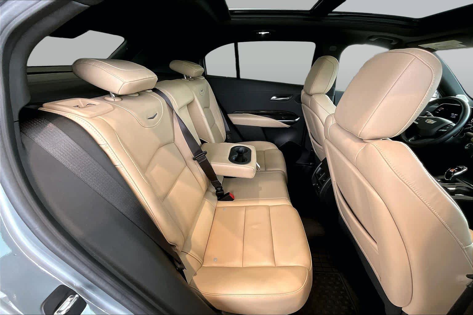Used 2024 Cadillac XT4 Premium Luxury FWD image 21