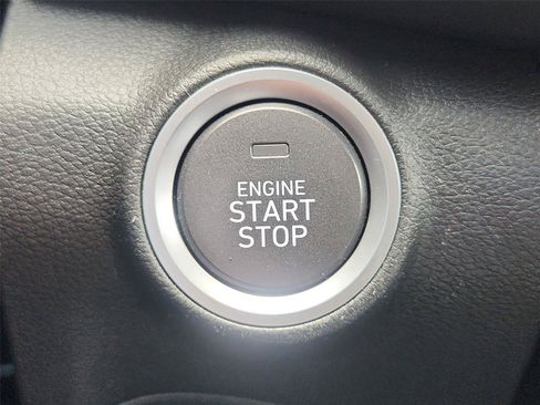Used 2023 Hyundai Kona SEL FWD image 16