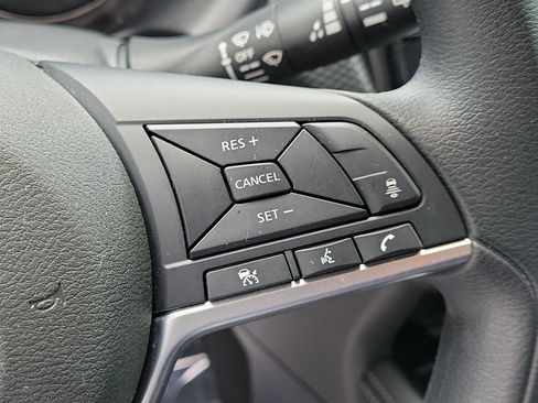 Used 2024 Nissan Kicks SV FWD image 29
