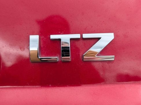 Used 2015 Chevrolet Tahoe LTZ AWD/4WD image 21