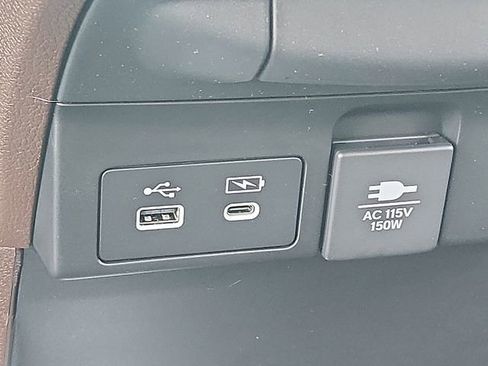 New 2026 Honda Odyssey Touring image 21