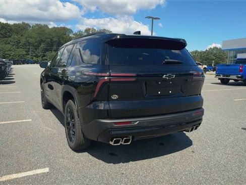 New 2026 Chevrolet Traverse LT w/ Midnight/Sport Edition image 7