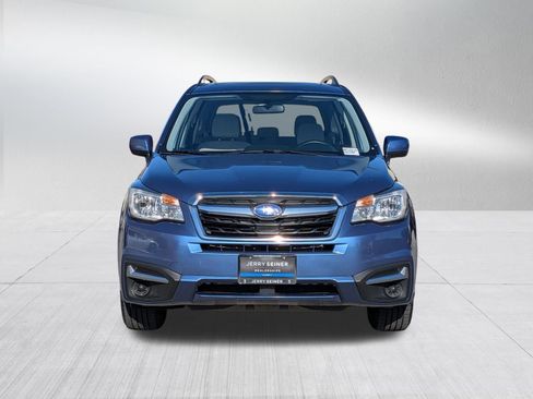 Used 2017 Subaru Forester 2.5i Premium image 8