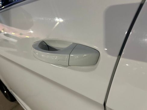 Used 2021 Volkswagen Atlas Cross Sport SE w/ Panoramic Sunroof Package image 22