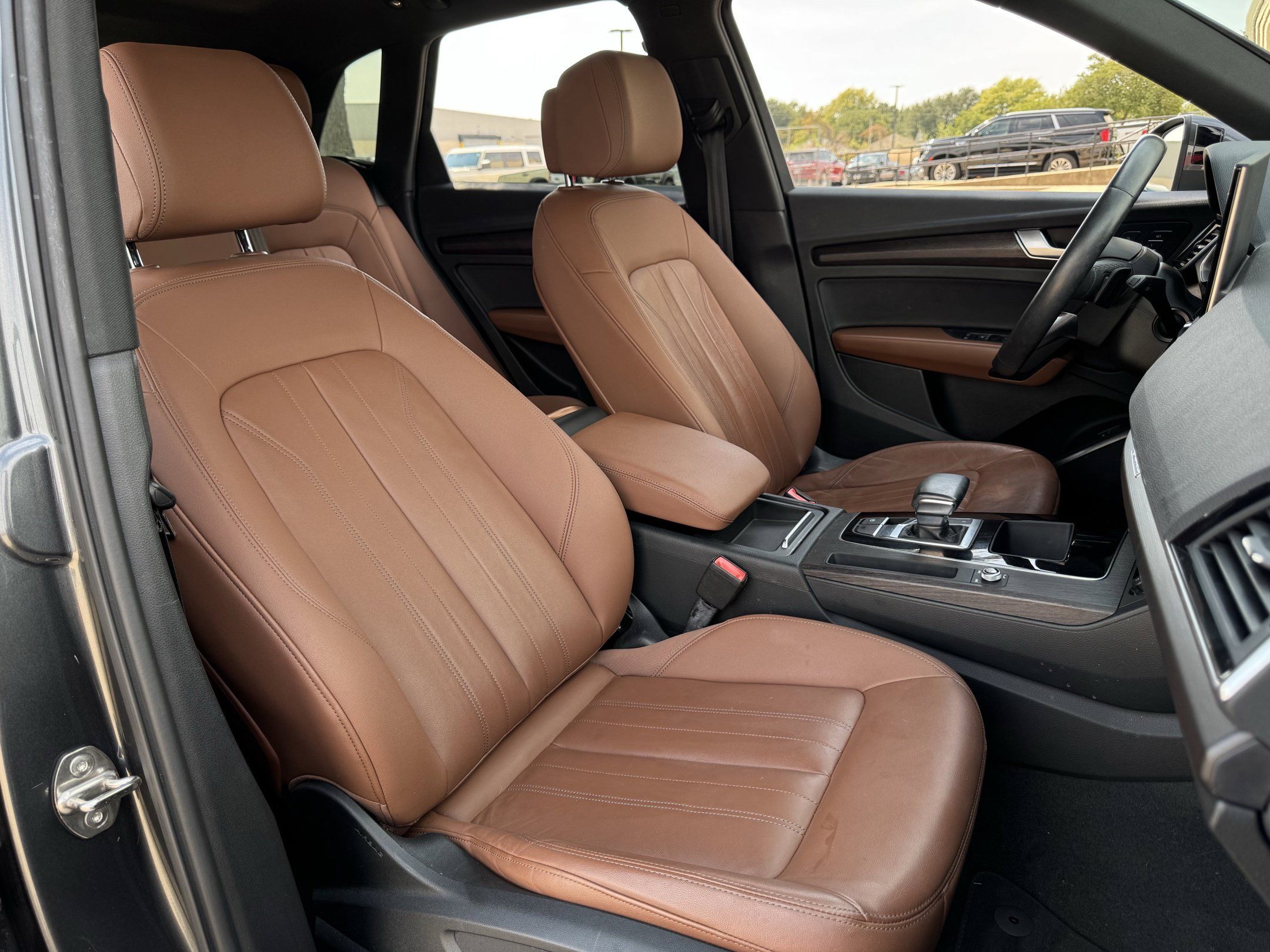 Used 2022 Audi Q5 2.0T Premium w/ Convenience Package AWD/4WD image 33