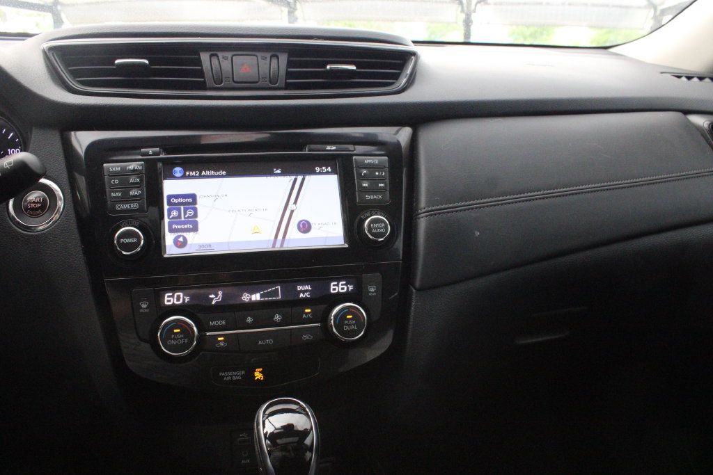 Used 2017 Nissan Rogue SL w/ SL Premium Package AWD/4WD image 41