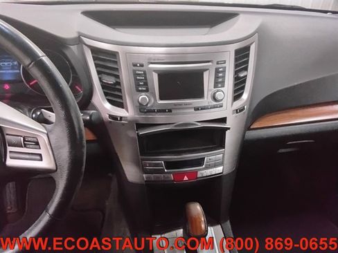 Used 2014 Subaru Outback 2.5i Limited image 12