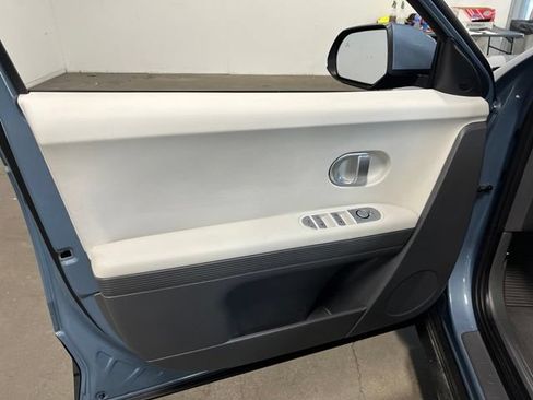 Used 2024 Hyundai Ioniq 5 SE RWD image 24