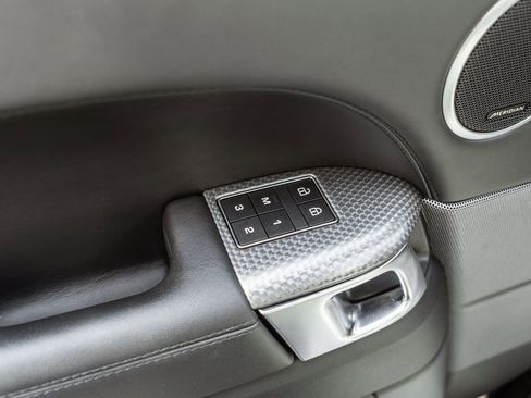 Used 2022 Land Rover Range Rover Sport HST image 17