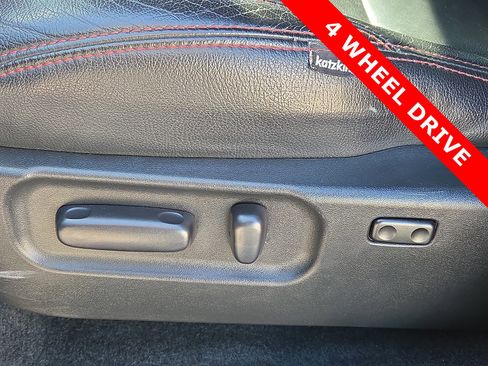 Used 2023 Toyota Tacoma TRD Sport w/ Technology Package image 14