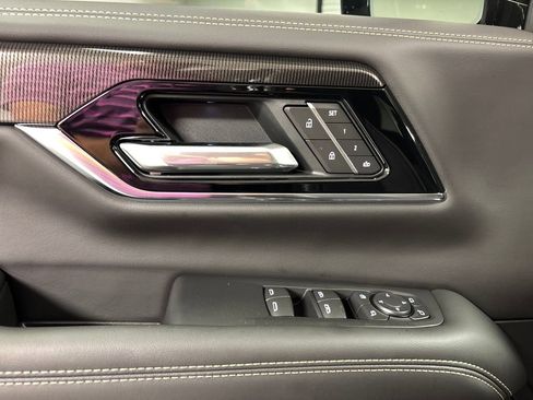 New 2026 GMC Yukon Elevation w/ LPO, Elevation Black Package image 21