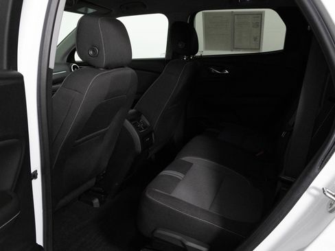 Certified 2024 Chevrolet Blazer LT w/ Convenience Package image 37