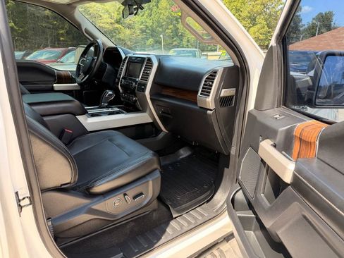Used 2015 Ford F150 Lariat AWD/4WD image 20