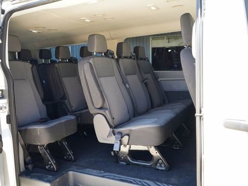 Used 2023 Ford Transit 350 XLT RWD image 9