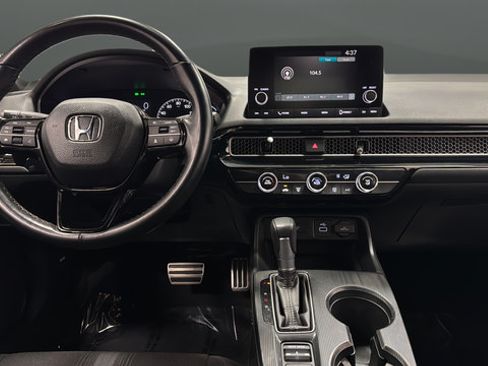 Used 2024 Honda Civic Sport image 11