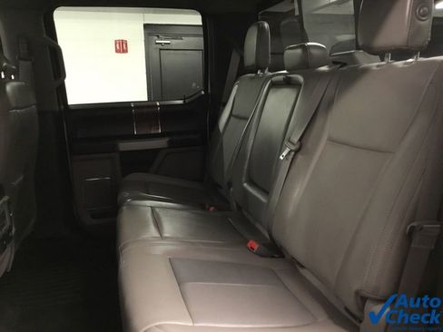 Used 2018 Ford F150 Lariat w/ Equipment Group 502A Luxury image 37