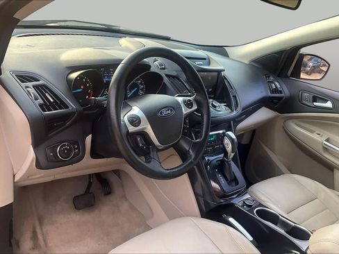 Used 2014 Ford Escape Titanium FWD image 17