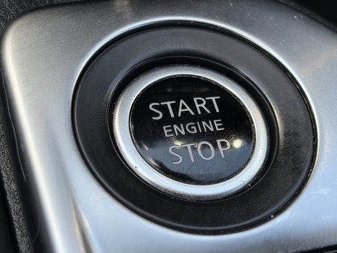 Used 2020 Nissan Sentra SV FWD image 21