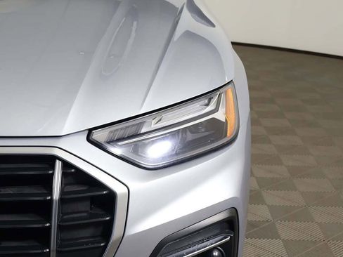 Used 2023 Audi Q5 2.0T Premium w/ Convenience Package image 14