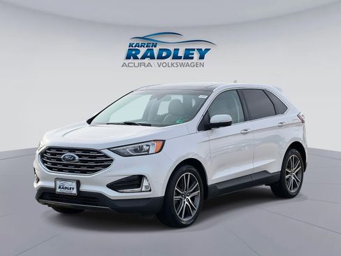 Used 2019 Ford Edge Titanium image 5