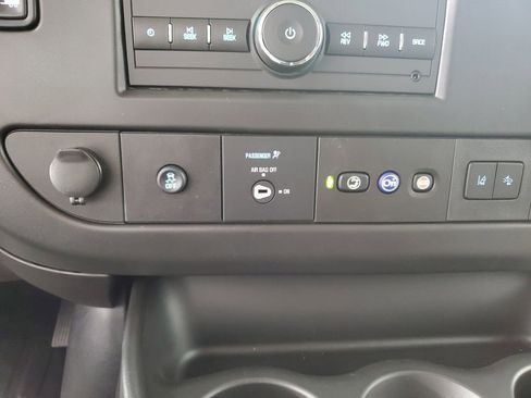 New 2025 Chevrolet Express 2500 image 19