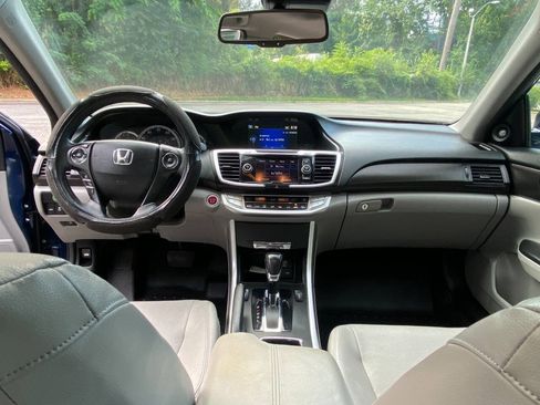 Used 2015 Honda Accord EX-L image 43
