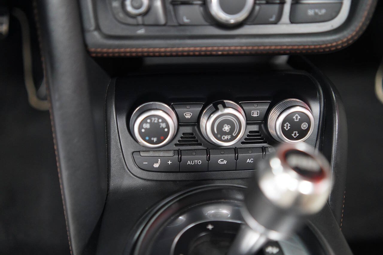 Used 2011 Audi R8 V10 AWD/4WD image 95
