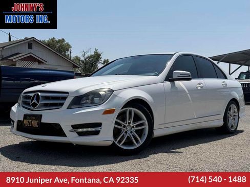Used 2013 Mercedes-Benz C 300 4MATIC Sedan image 1