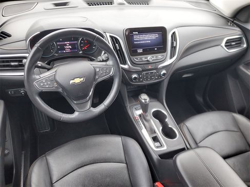 Used 2020 Chevrolet Equinox Premier image 12
