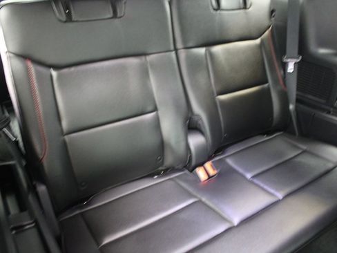 Used 2022 Ford Explorer ST-Line image 20