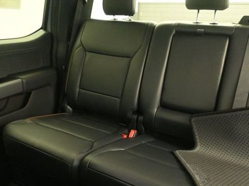 New 2026 Ford F250 Lariat w/ Black Appearance Package AWD/4WD image 22