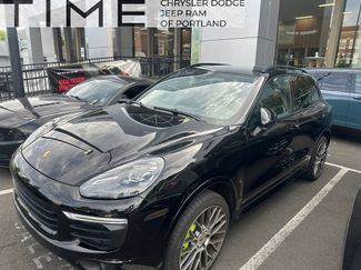 Used 2016 Porsche Cayenne S AWD/4WD video 1
