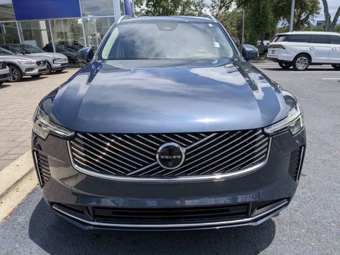 Certified 2025 Volvo XC90 B6 Ultra AWD/4WD image 9