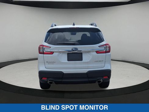 Used 2025 Subaru Ascent Premium AWD/4WD image 5