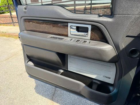 Used 2013 Ford F150 Platinum image 31