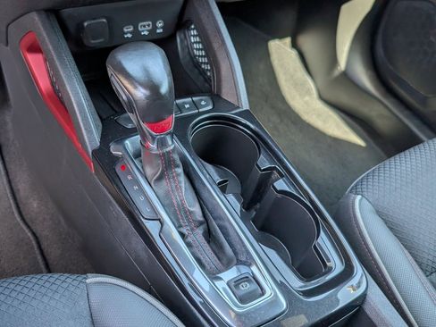 Used 2023 Chevrolet TrailBlazer RS w/ Convenience Package image 16