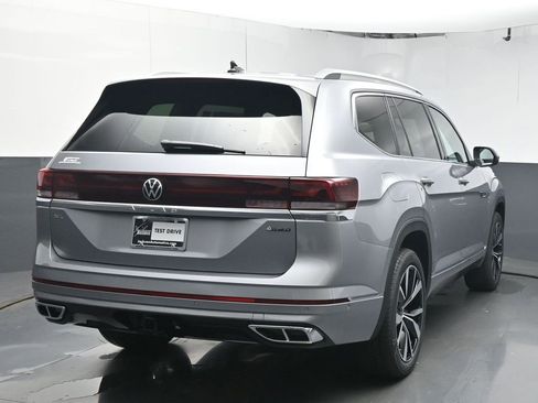 New 2026 Volkswagen Atlas SEL Premium R-Line image 7