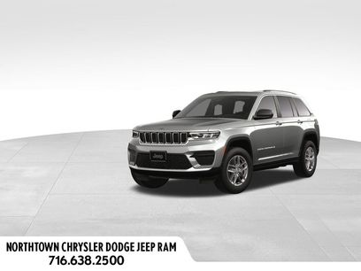 New 2025 Jeep Grand Cherokee Laredo