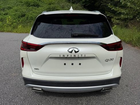 Used 2020 INFINITI QX50 Luxe w/ Navigation Package AWD/4WD image 7