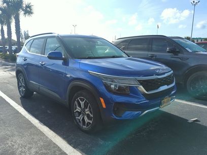 Certified 2022 Kia Seltos EX