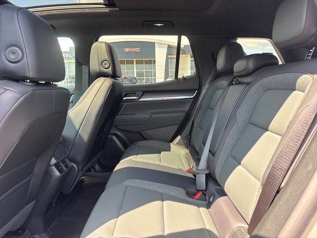 New 2027 GMC Terrain AT4 w/ Technology Package II AWD/4WD image 11